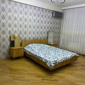 In Baku 106.0 m² apartment is for rent - Image 3
