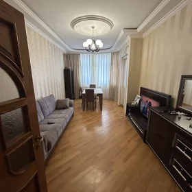 In Baku 150.0 m² apartment is for sale - Image 2