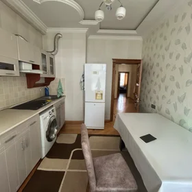 In Baku 150.0 m² apartment is for sale - Image 3