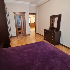 In Baku 145.0 m² apartment is for sale - Image 2
