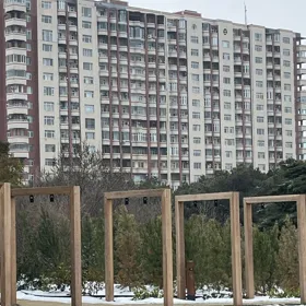 In Baku 137.0 m² apartment is for sale - Image 4