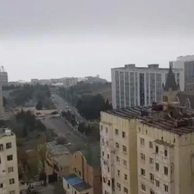 In Baku 137.0 m² apartment is for sale - Image 5