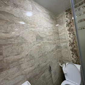 In Baku 60.0 m² apartment is for sale - Image 2