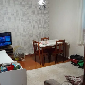 In Baku 65.0 m² apartment is for sale - Image 2