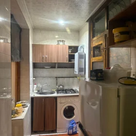 In Baku 100.0 m² apartment is for sale - Image 5