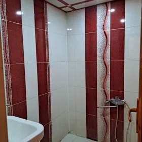 In Baku 65.0 m² apartment is for sale - Image 4