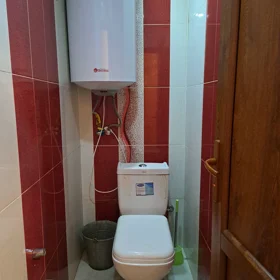 In Baku 65.0 m² apartment is for sale - Image 5