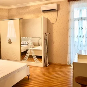 In Baku 105.0 m² apartment is for rent - Image 2