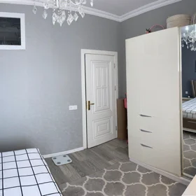 In Baku 60.0 m² apartment is for rent - Image 3