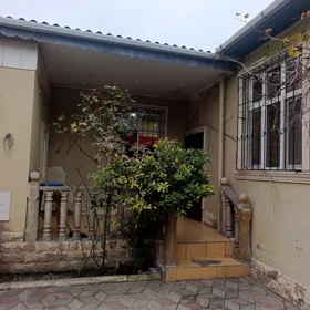 In Khirdalan 55.0 m² house with 2.0 rooms is for rent - Image 2