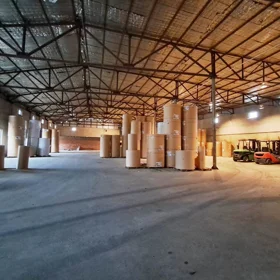 In Baku 1700.0 m² commercial is for rent - Image 3