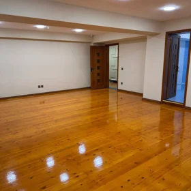 In nan 224.0 m² office is for rent - Image 2