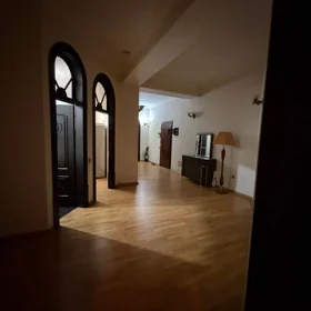 In nan 200.0 m² apartment is for rent - Image 3