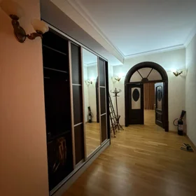 In nan 200.0 m² apartment is for rent - Image 5