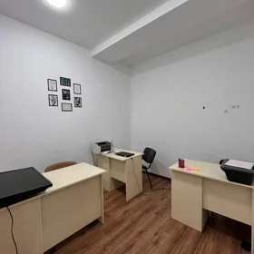 In Baku 12.0 m² office is for rent - Image 4