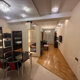 In Baku 60.0 m² apartment is for rent - Image 3