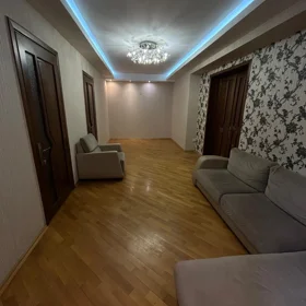 In Baku 82.0 m² apartment is for rent - Image 5