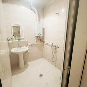 In Baku 55.0 m² apartment is for sale - Image 4
