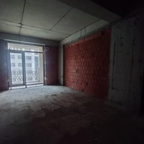 In Baku 113.0 m² apartment is for sale - Image 5