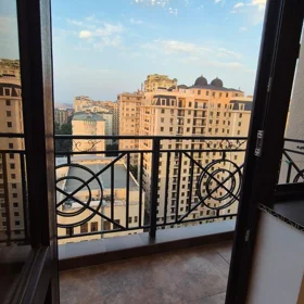 In Baku 65.0 m² apartment is for sale - Image 2