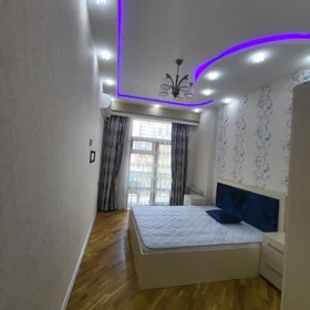 In Baku 60.0 m² apartment is for rent - Image 5