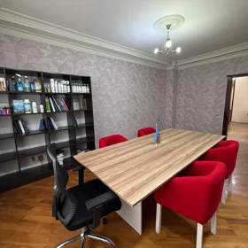 In nan 250.0 m² office is for rent - Image 3