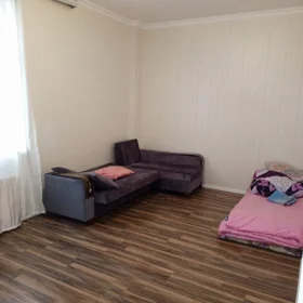 In nan 100.0 m² apartment is for rent - Image 2