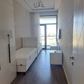 In Baku 61.0 m² apartment is for rent - Image 3