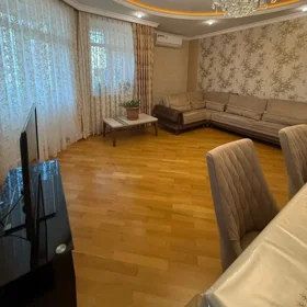 In Baku 100.0 m² apartment is for rent - Image 2
