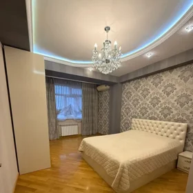 In Baku 100.0 m² apartment is for rent - Image 4