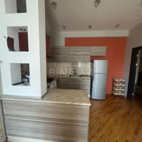 In Baku 72.0 m² apartment is for sale - Image 2