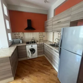 In Baku 72.0 m² apartment is for sale - Image 3