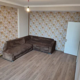 In Baku 67.0 m² apartment is for sale - Image 3