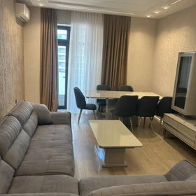 In Baku 112.0 m² apartment is for rent - Image 5