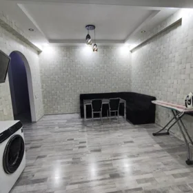 In Baku 190.0 m² apartment is for rent - Image 4