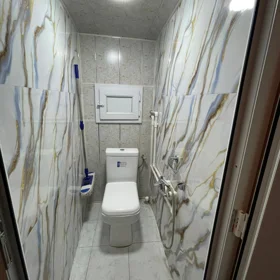 In Baku 65.0 m² apartment is for sale - Image 5