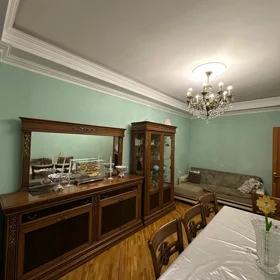In Baku 92.0 m² apartment is for sale - Image 3