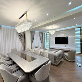 In Baku 140.0 m² apartment is for rent - Image 2