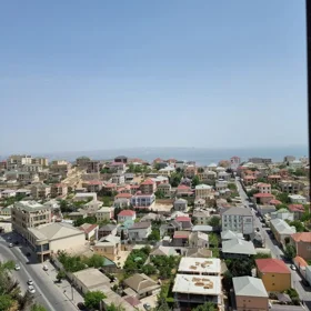 In Baku 102.0 m² apartment is for sale - Image 4