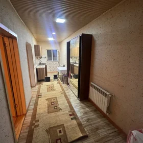 In Baku 65.0 m² house with 2.0 rooms is for rent - Image 4