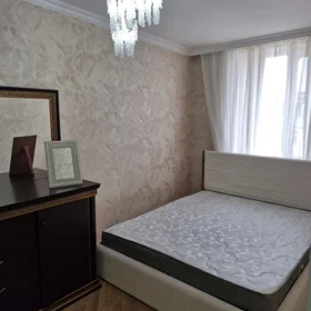 In Baku 75.0 m² apartment is for rent - Image 2