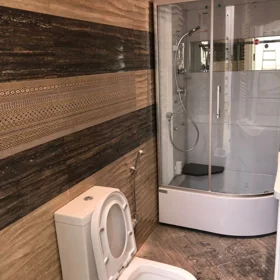 In Baku 300.0 m² house with 6.0 rooms is for rent - Image 5