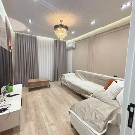 In Baku 130.0 m² apartment is for sale - Image 3