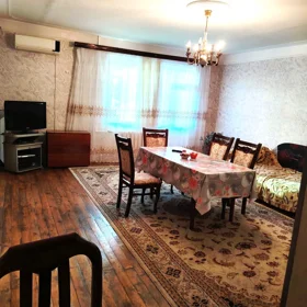In Baku 127.0 m² apartment is for sale - Image 2