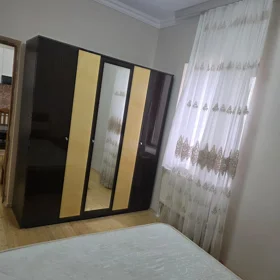 In Baku 70.0 m² apartment is for rent - Image 2