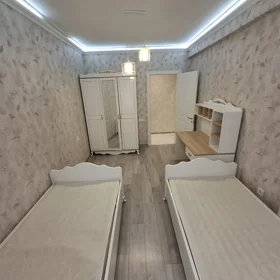 In Baku 90.0 m² apartment is for rent - Image 5