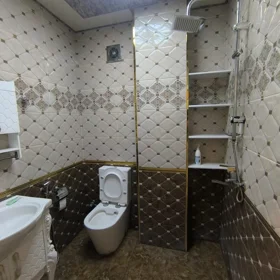 In Khirdalan 90.0 m² apartment is for rent - Image 4