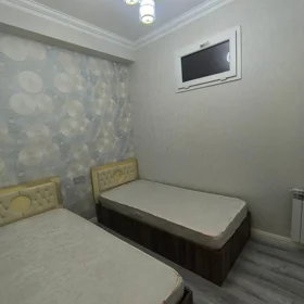 In Khirdalan 90.0 m² apartment is for rent - Image 5
