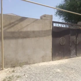 In Baku 110.0 m² house with 4.0 rooms is for sale - Image 4