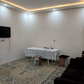 In Baku 52.0 m² house with 2.0 rooms is for sale - Image 3